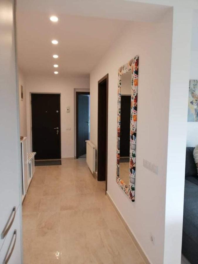 Belcara Apartment Буштени Экстерьер фото