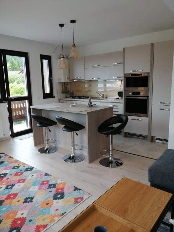 Belcara Apartment Буштени Экстерьер фото